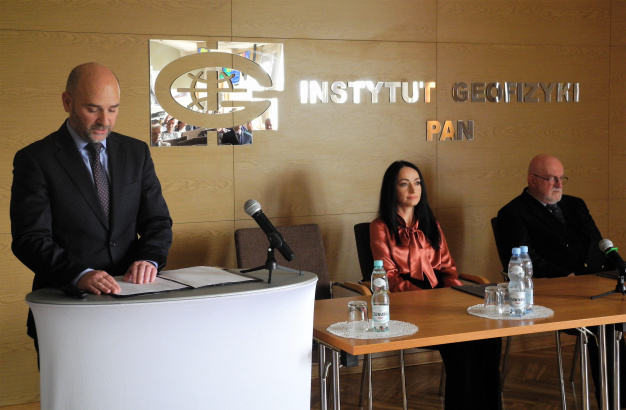 Prof. Mariusz Grabiec oraz prof. Beata Orlecka-Sikora w trakcie uroczystości, fot. PR