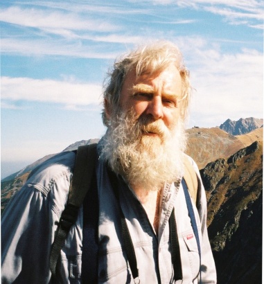 prof. dr hab. Marek Grad