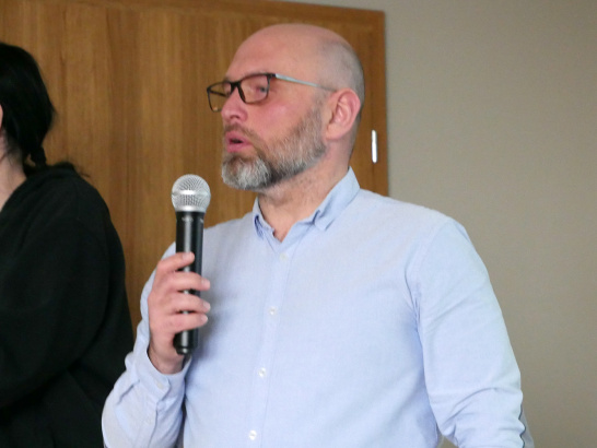 dr hab. Aleksander Pietruczuk, Kierownik Zakładu Fizyki Atmosfery zaprezentował osiągnięcia grupy GEOSYSTEM PROCESSES