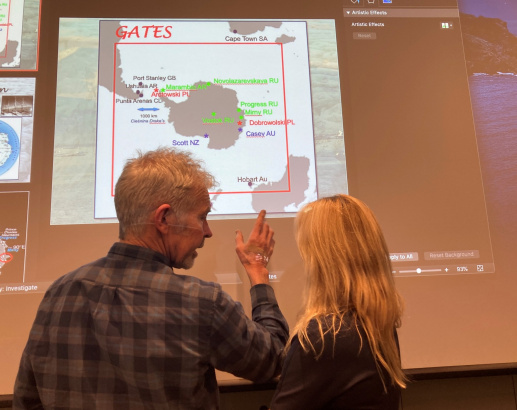 M.A. Kusiak with Peter
McCarthy from the Antarctic Program
Planning.
