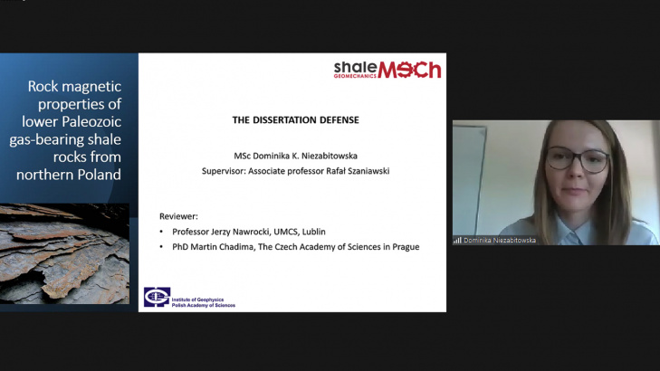 dr Dominika Niezabitowska, fot. screen obrona on-line